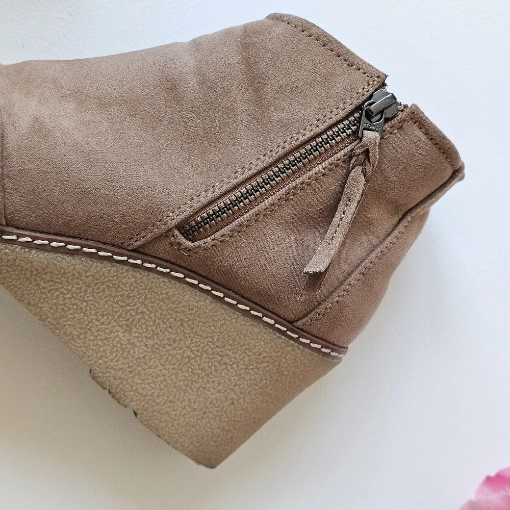 Toms chic comfortable